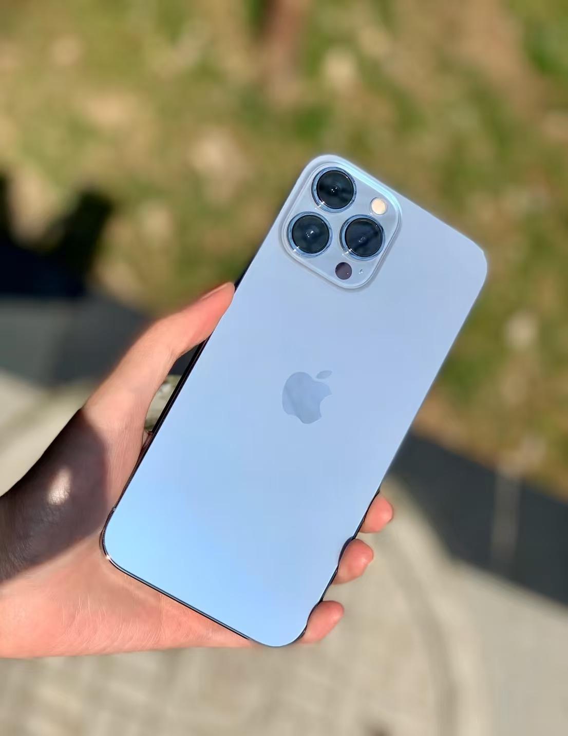 What is the actual user experience of the iPhone 13 Pro/13 Pro Max?